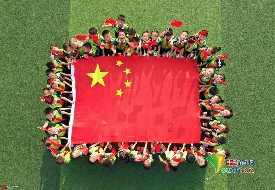 王诗龄百万大片出炉!和杨紫邓为同一团队