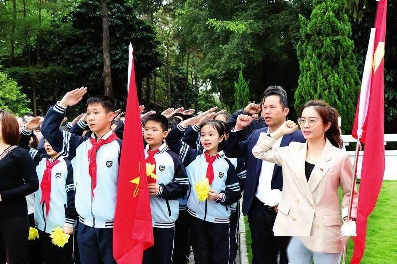 小贾伦-杰克逊:我们的防守轮转补位很快 一些好的事情因此发生了