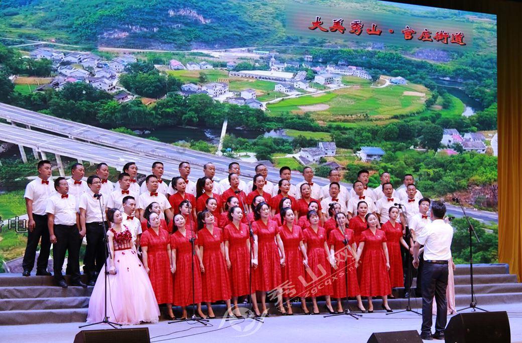 重庆男子为用钱取悦女主播，杀子骗保被执行死刑，案件有哪些细节值得关注？游戏画面